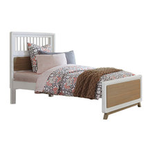Auroras bed