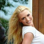 Lindsey Nichol's photo