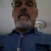 James Millss foto