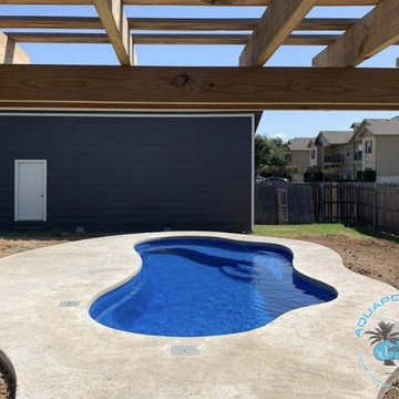 AVIVA Pools Eden E27 Model Pool