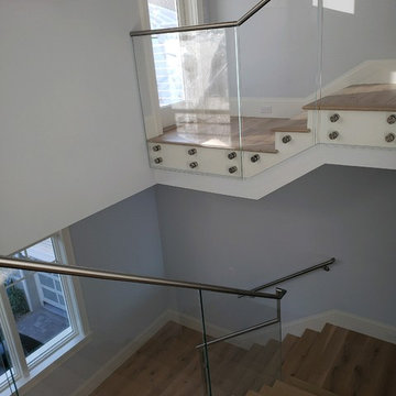 Starphire Tempered Glass With Top Mounted Steel Handrail