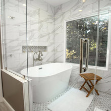 Lincoln Bathroom