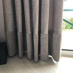 Rideaux &agrave; oeillets dans une maison &agrave; Chassieu - Curtains