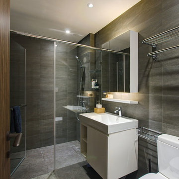 HOUSE L