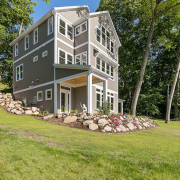 Red Carnation – Luxury Lakefront Home