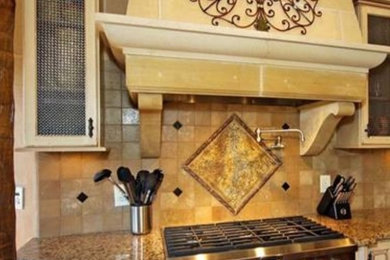 Inspiration for a craftsman kitchen remodel in Charlotte