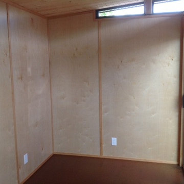 10' by 12' Seattle studio