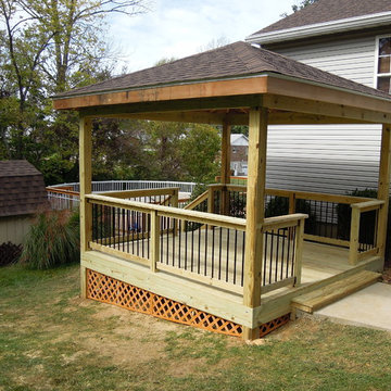 Pagoda Style Deck w/Pyramid Roof, Alexandria KY area