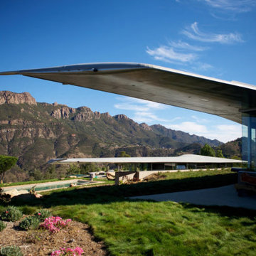 747 Wing House