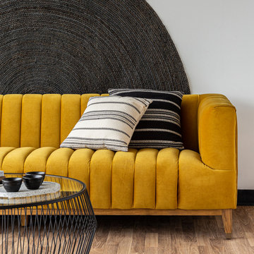 Barcelona Cushion – White Stripe