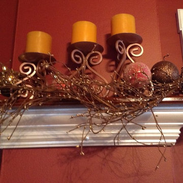 Decorating for Christmas in Illinois