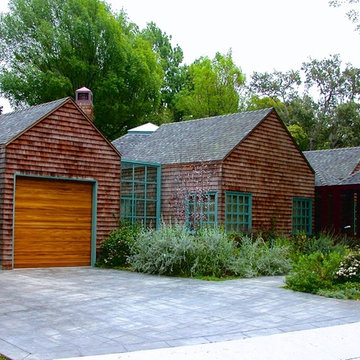 New England Vernacular Residence