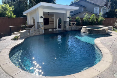 Pool - traditional pool idea in Los Angeles