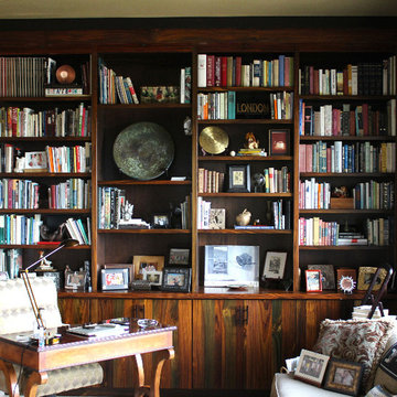 Library/Den