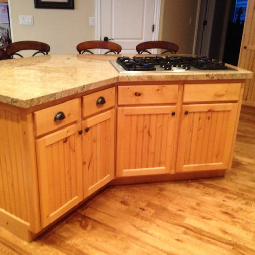 light knotty alder need an update...white or dark stain