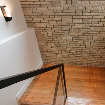 Project #98 | Modern Mono-beam Staircase with Glass Railing