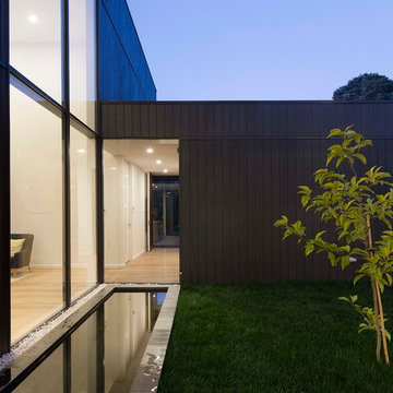 U House