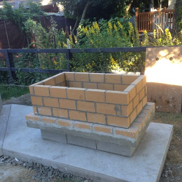 The Castillo Family Wood Fired Pizza Oven & La Caja Style Pig Roaster in WA