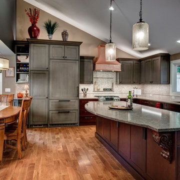 Cottage Lake Kitchen with Tuscany Style