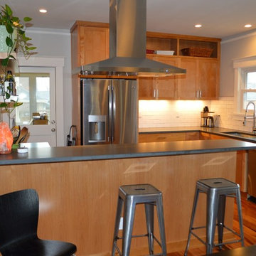 NW PDX Natural Alder Bungalow