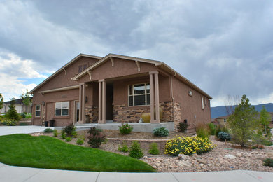 Home design - traditional home design idea in Denver