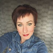 Julie Hurt's photo
