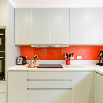 Ultramodern British Kitchen in Ferring, West Sussex