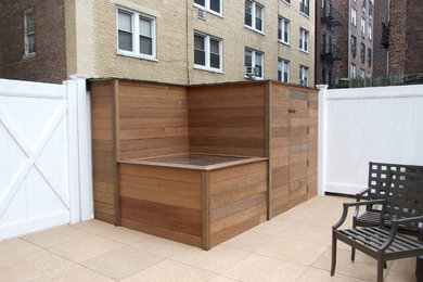 Trendy deck photo in New York
