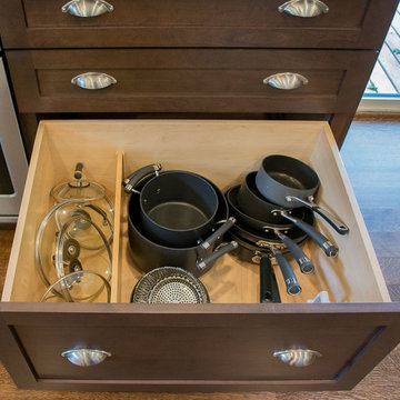 Transitional Sophisticated Kitchen