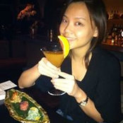 Hanna Tan's photo