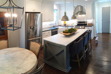 Example of a transitional kitchen design in Birmingham