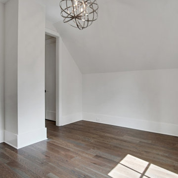 Guest Bedroom Bonus Room