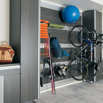 Lee Family Garage