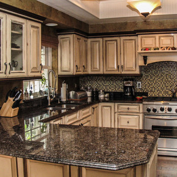 Liner (Cabico) Zelmar Kitchen Remodel