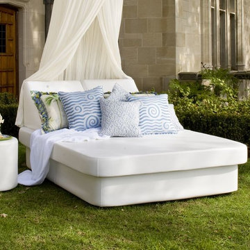Sleep or Sunbathe with the Crib and Lean