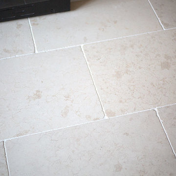 Character Cottage: Crema Castello tumbled limestone