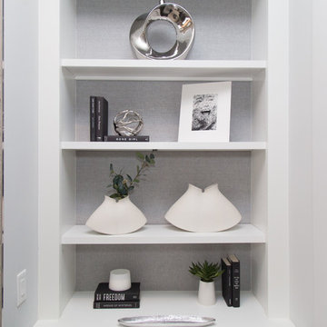 Sophisticated Minimalism - Living