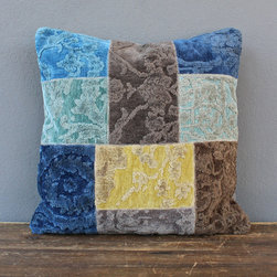 otis pillow &ndash; blue - Decorative Pillows