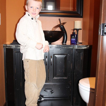 Built-in step stool