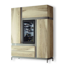 Wine cabinet