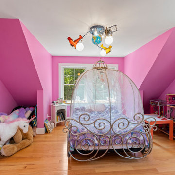 349 Beach Pond Rd. , Voluntown, Connecticut 06384