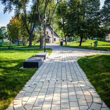 Modern Walkway Design