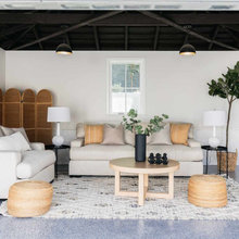 garage hangout