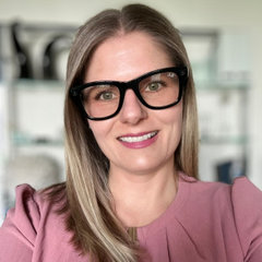 Angela Rasmussen