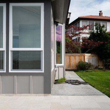 Aurora Exterior