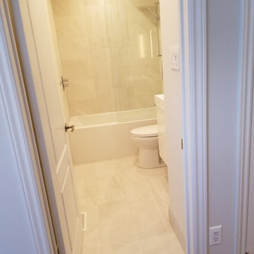 3-piece bathroom in Aurora