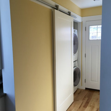 Penticton Reno, Bath room & Kitchen & Garage