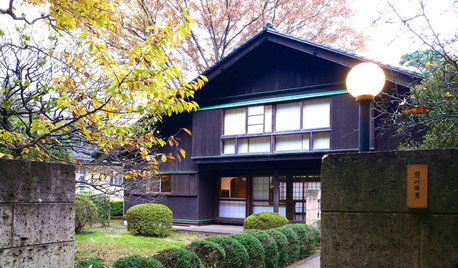 A Renowned Modernist Turns to Tradition for His Own Home