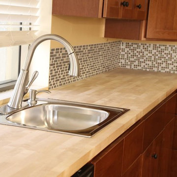 Findley & Myers Montauk Cherry Kitchen Cabinets