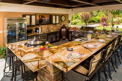Inspiration for a modern kitchen remodel in New York
